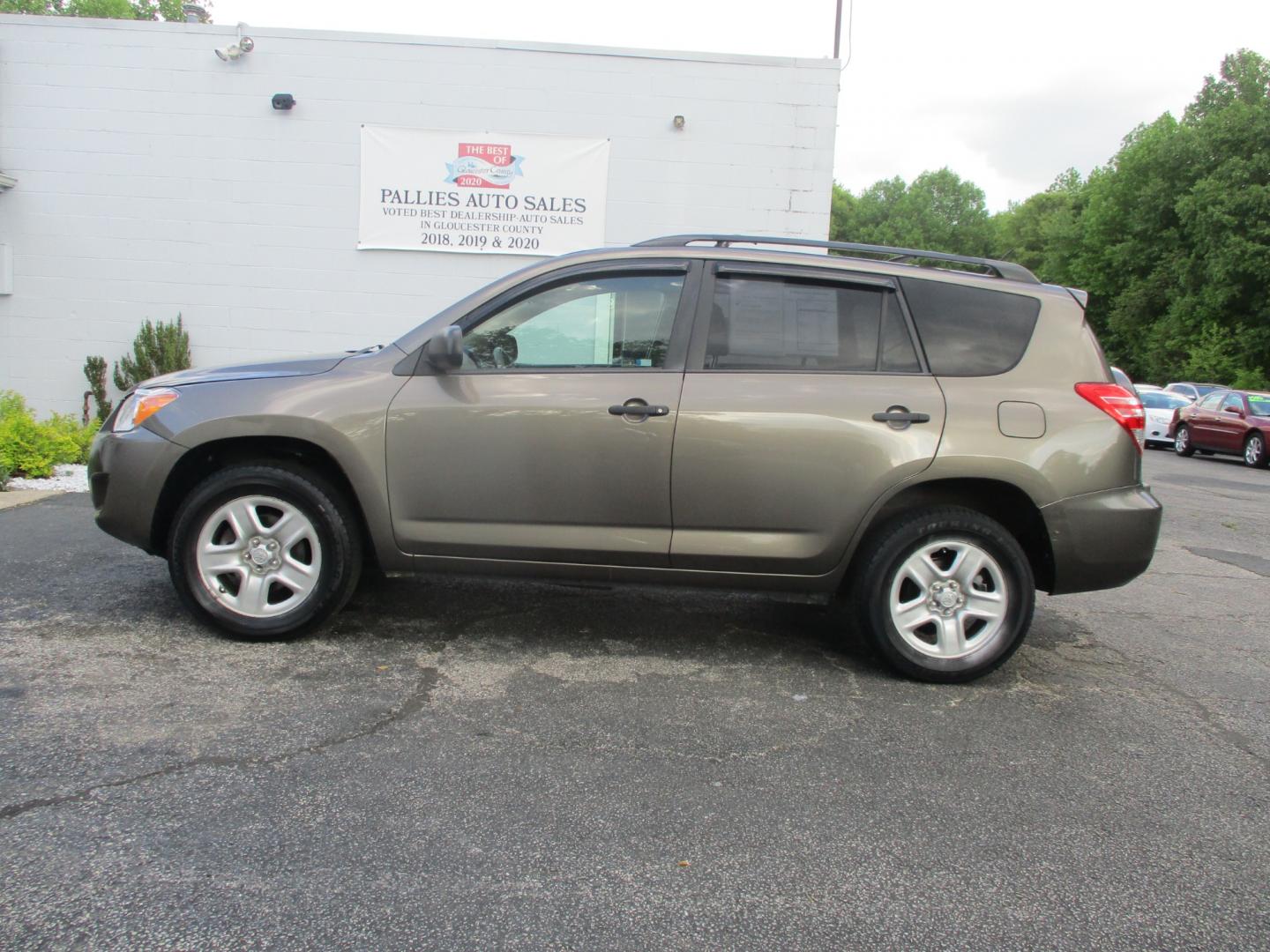 2011 GRAY /tan Toyota RAV4 Base I4 4WD with 3rd Row (2T3JF4DV5BW) with an 2.4L L4 DOHC 16V engine, 4-Speed Automatic transmission, located at 540a Delsea Drive, Sewell, NJ, 08080, (856) 589-6888, 39.752560, -75.111206 - Photo#2